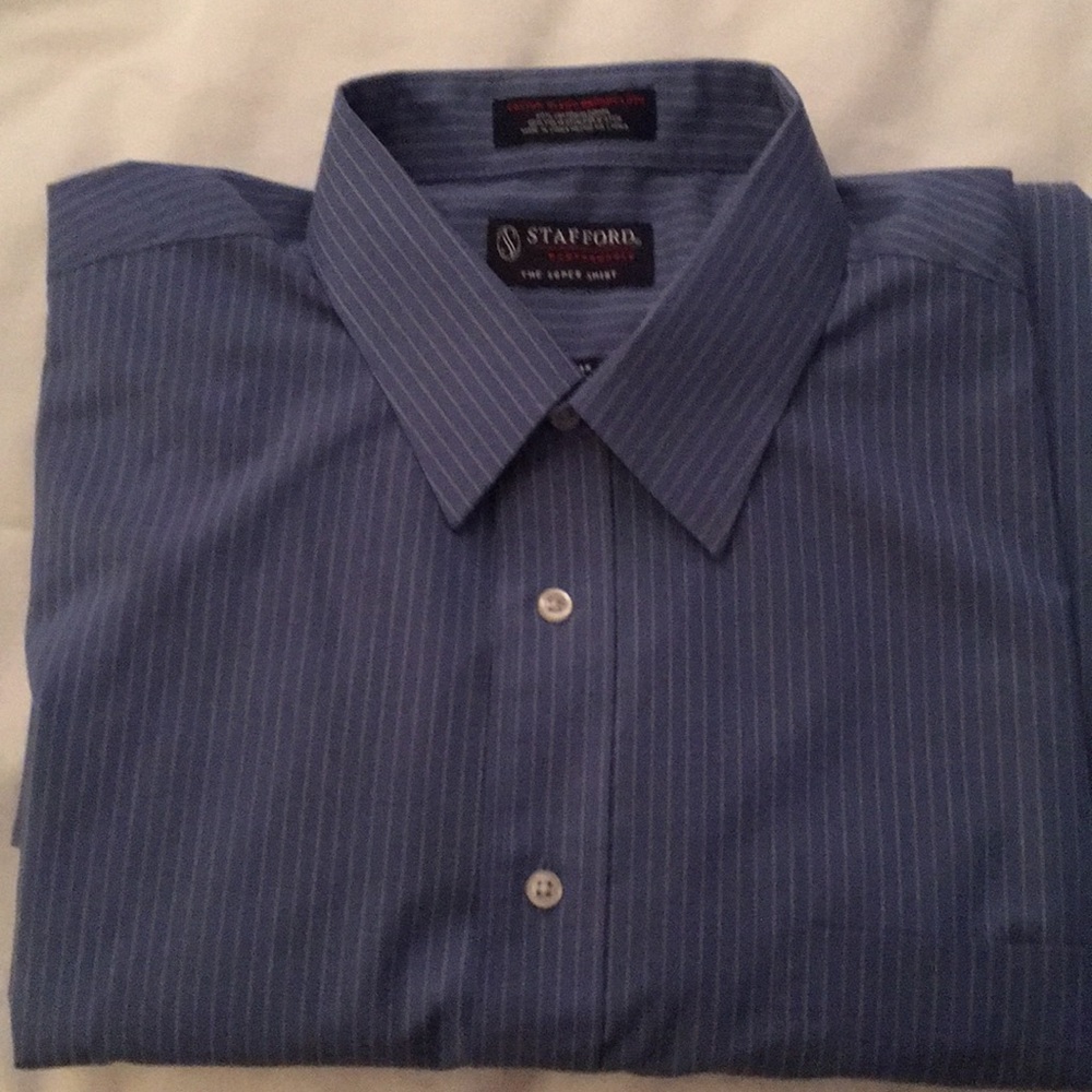 Stafford men’s dress shirt.